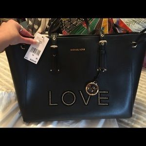 MK purse NWT